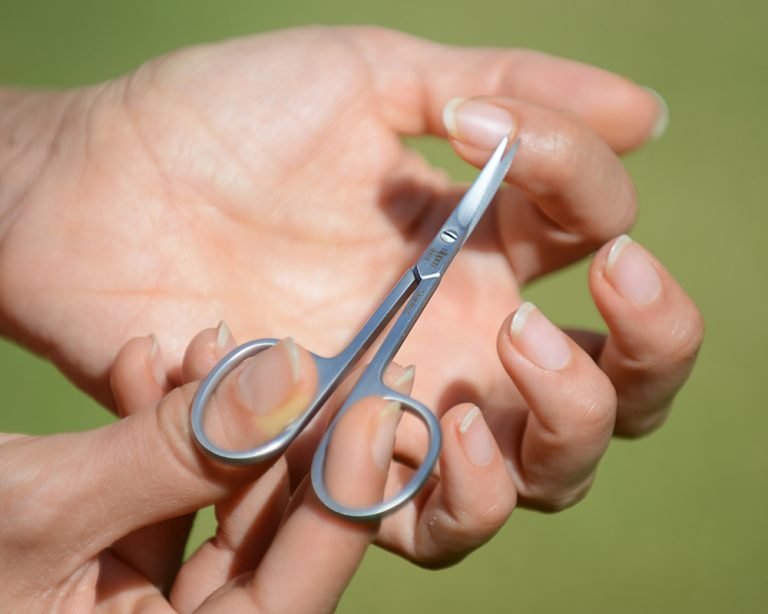 10 Best Cuticle Scissors for Athome Manicures of 2023 The TantaList